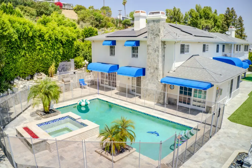 DJI 0842 3 4 5 6 Edit